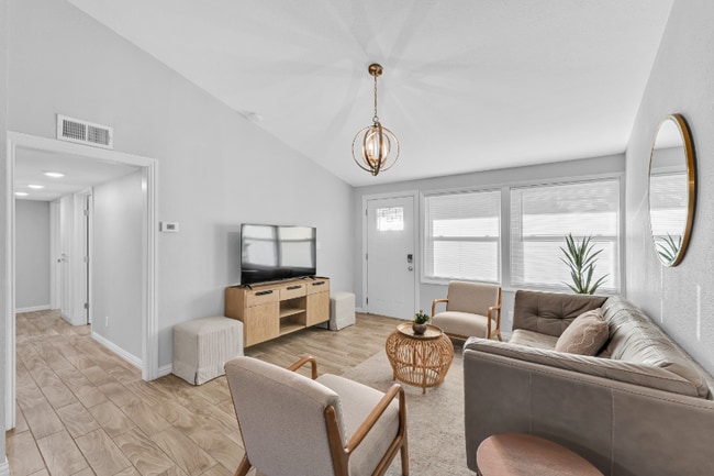 Photo - 13506 Castleton Dr