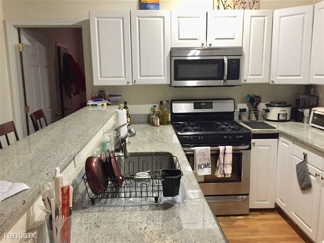 Photo - 74 Egmont St