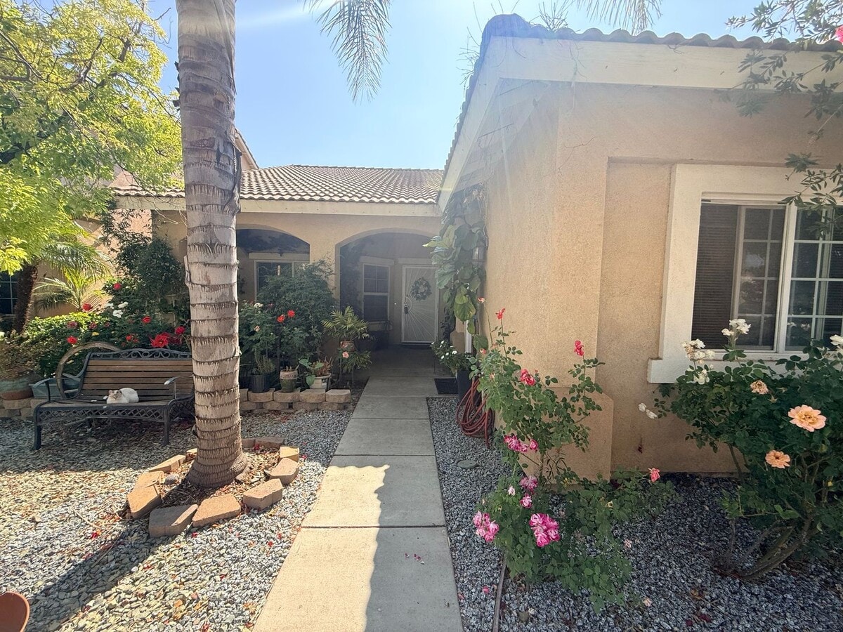 Photo - Spacious 5 bedroom home is now available for rent
