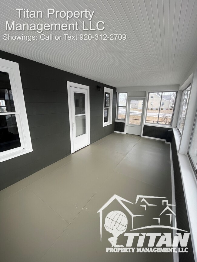 Photo - 904 W 8th Ave