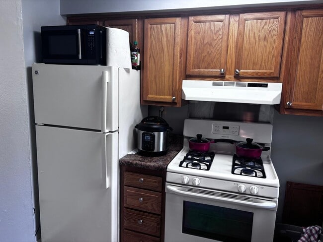 Photo - 1509 Tyler Cir Unidad RENTAL ROOM