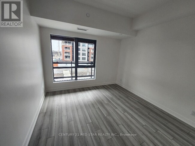 Photo - 55 Clarington Blvd Unité 312