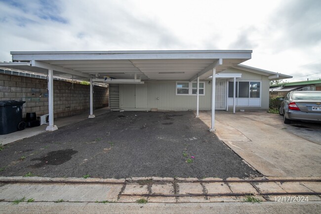 4 BD/3 BA/4 Parking stall Home in Ewa Beac... - 4 BD/3 BA/4 Parking stall Home in Ewa Beac...