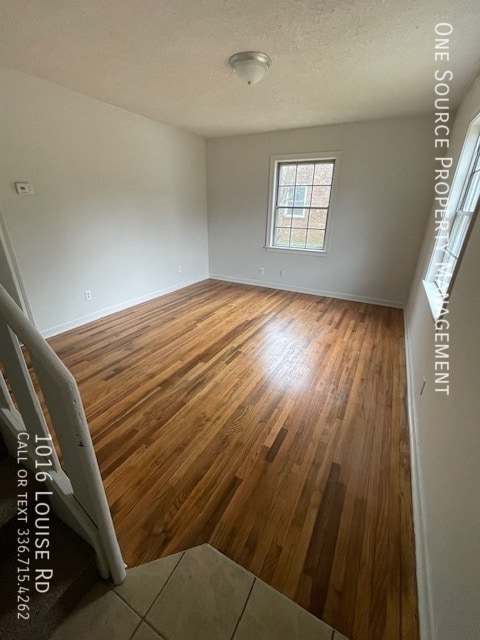 Photo - 1016 Louise Rd