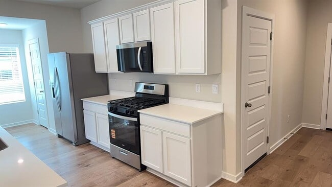 Photo - 2604 Kathleens Crossing