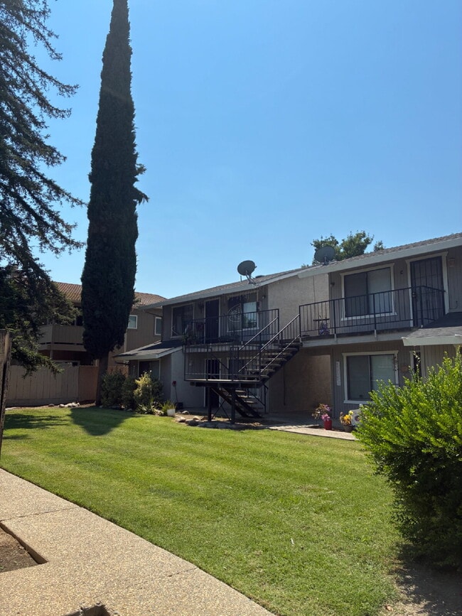 Photo - Cute, Cozy, and Full of Charm Unit Apt. C