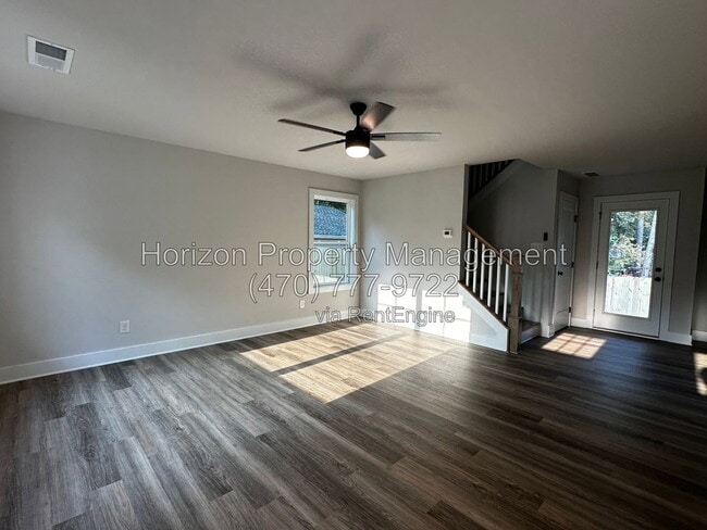 Photo - 2674 Fairlane Dr