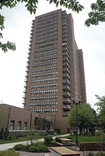Building Photo - 500 N 7th St Unit #500
