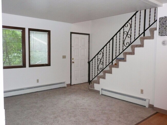 Photo - Independence Park 2bed two story washer & ...