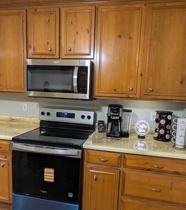 Photo - 2218 E Alberson Dr