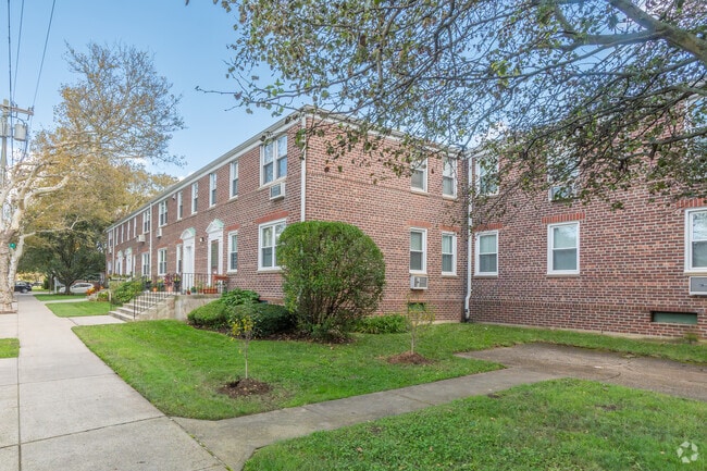 Photo - Fillmore Gardens Cooperative