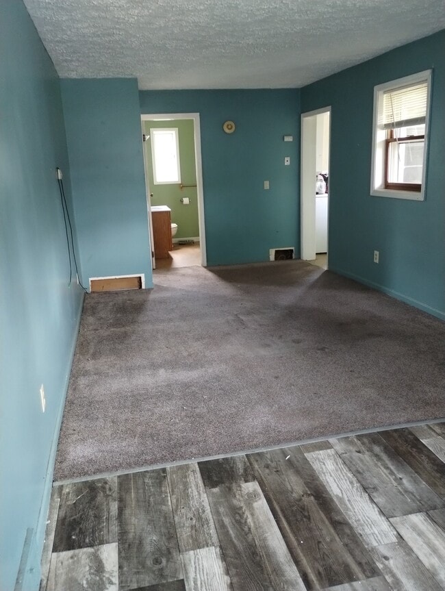 Living Room - 5025 Clinton Street Rd Unit 2