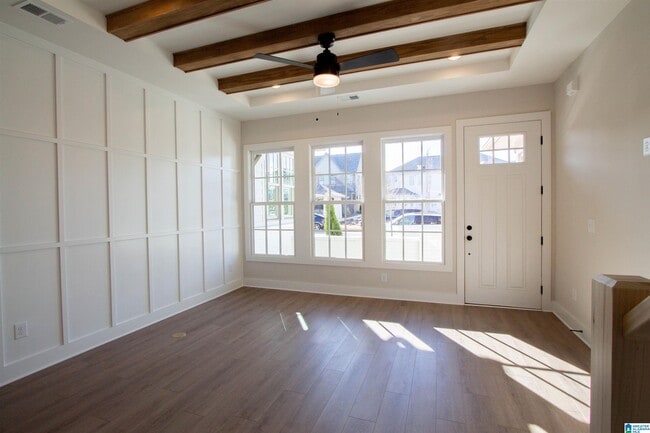 Photo - 1190 Windsor Sq