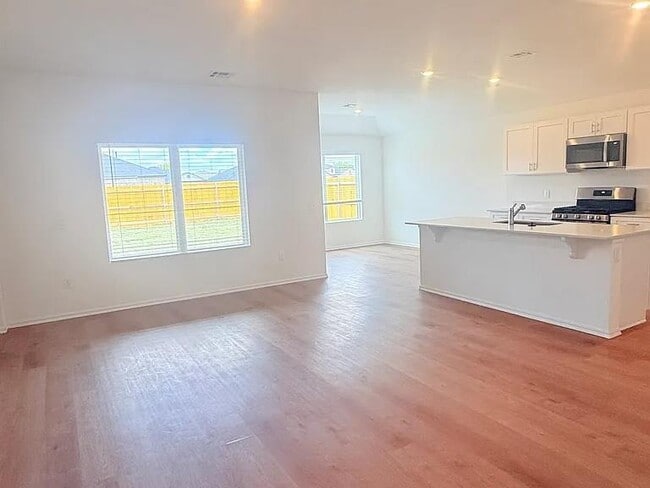 Photo - 16217 Lovers Ln