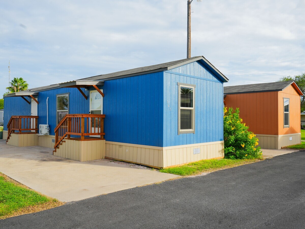 Photo - 3000 John Harden Dr