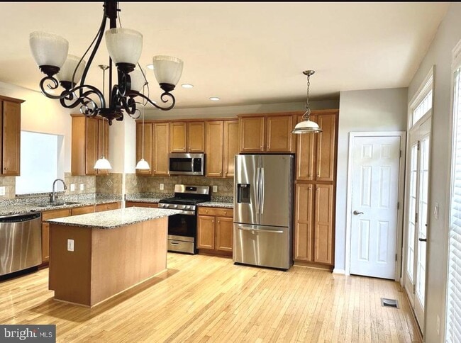 Photo - 9147 Furey Rd