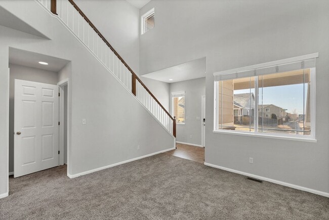 Photo - Beautiful 2 Story Home!