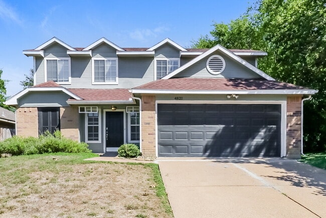 Photo - 4821 Woodstock Dr