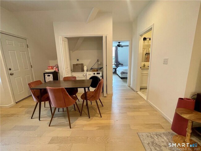 Photo - 84 Lawrence St Unit 3