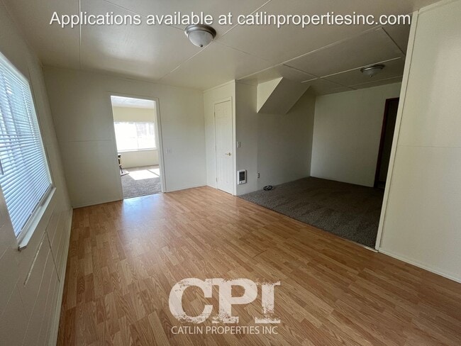 Photo - Holiday Special - 1/2 First Month's rent!!