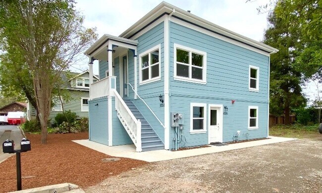 Building Photo - Randolph Street, 1220-1228 Unit 1228 Randolph