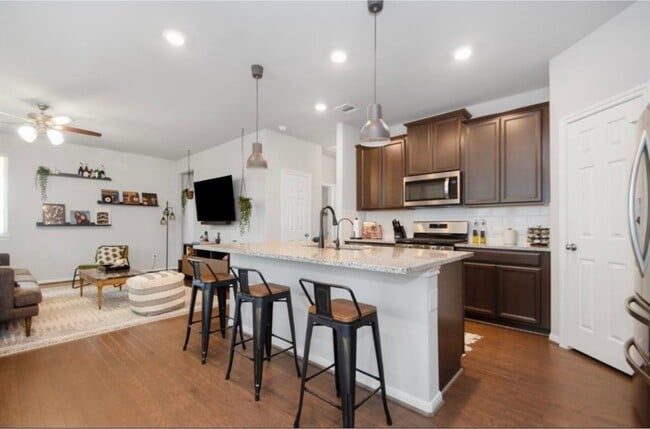 Photo - 10406 Mount Winchell Dr