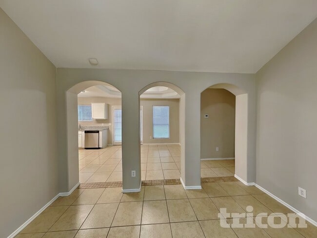 Photo - 2311 Shady Birch Dr