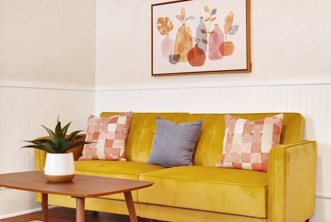 Photo - West Park Suites Unit D