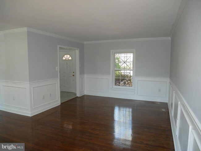 Building Photo - 3045 Federal Hill Dr Rental
