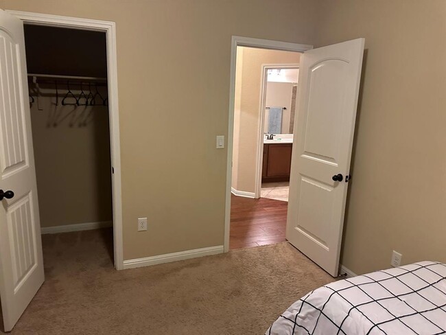 Photo - 16213 Cantania Cove