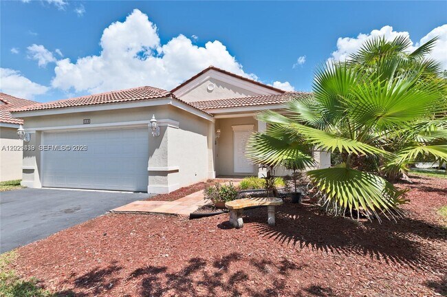 Photo - 889 Sand Creek Cir