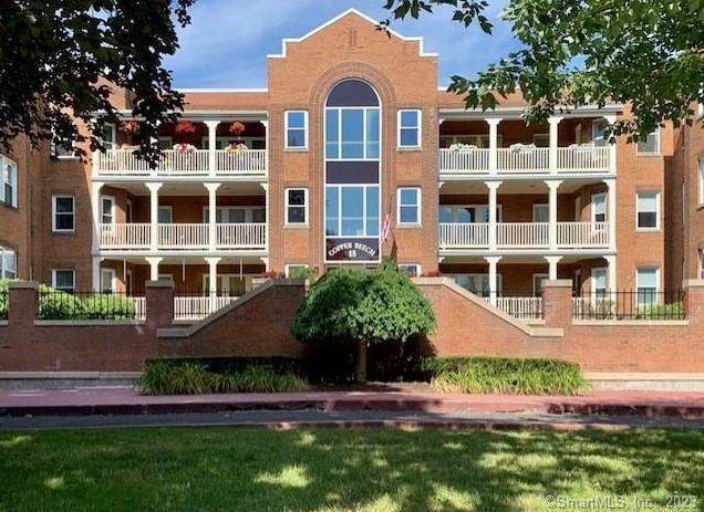 Photo - 15 Highland St Unit 305