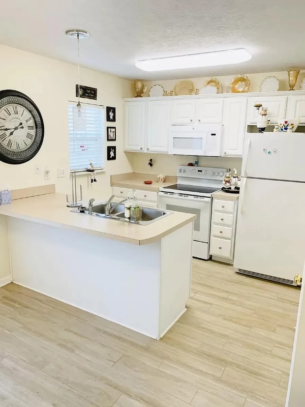 Photo - 903 Seven Oaks Blvd