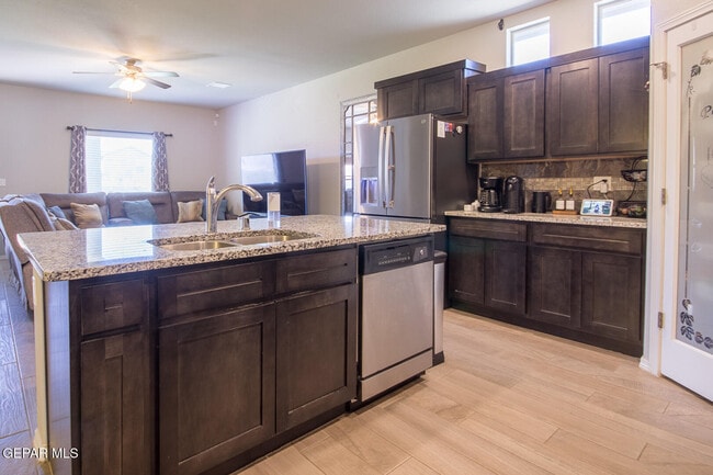 Photo - 7416 Eagle Vista Dr