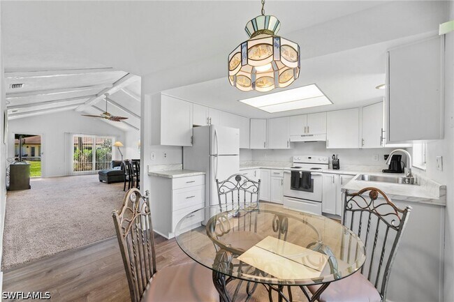 849 Palm View Dr Unit 28