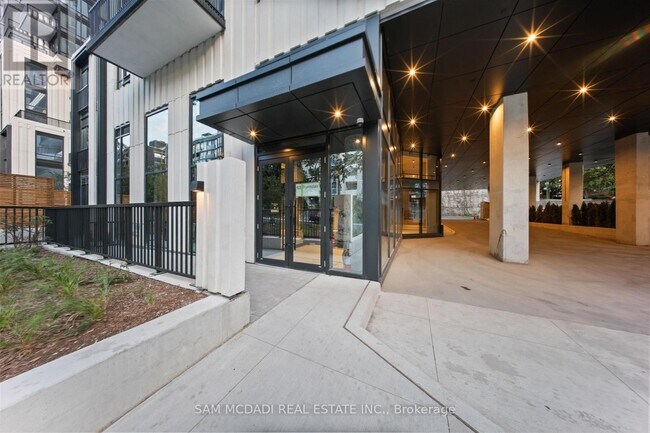 89 Montclair Ave Unit 1122