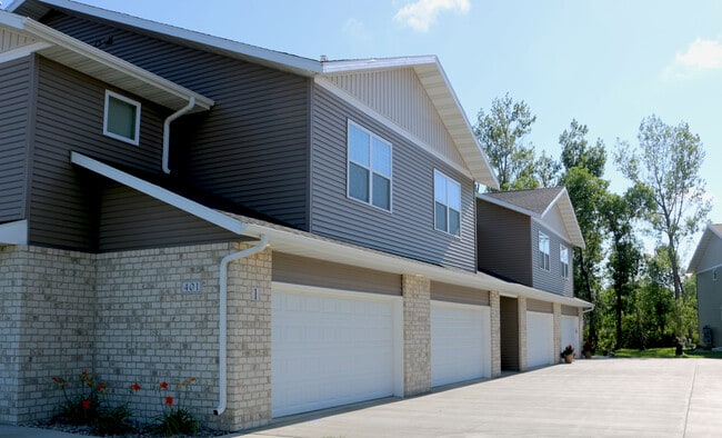 Building Photo - 407 26th Ave W Rental