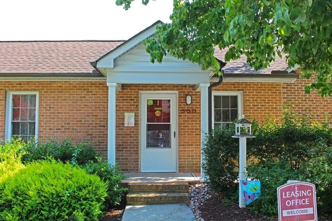 Oak Grove Apartments