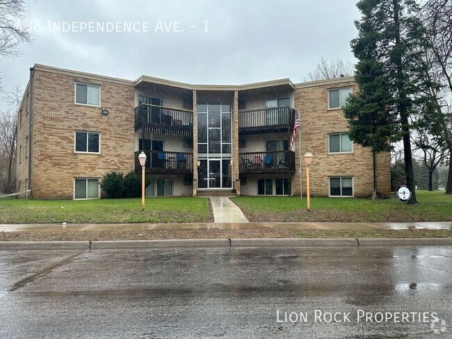 Building Photo - Charming 2-Bedroom Apartment in Champlin f... Unit 1