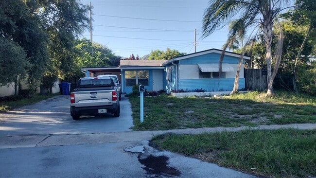 Photo - 6531 Sherman St Casa