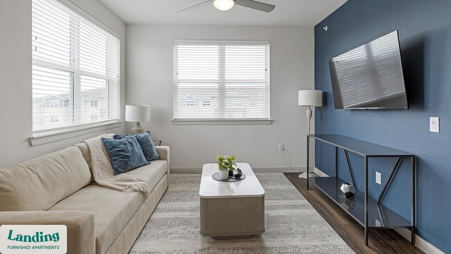 Photo - 255 Williamsburg Pkwy Unidad H309.1409533