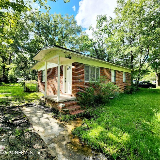 Photo - 6289 Pettiford Dr W