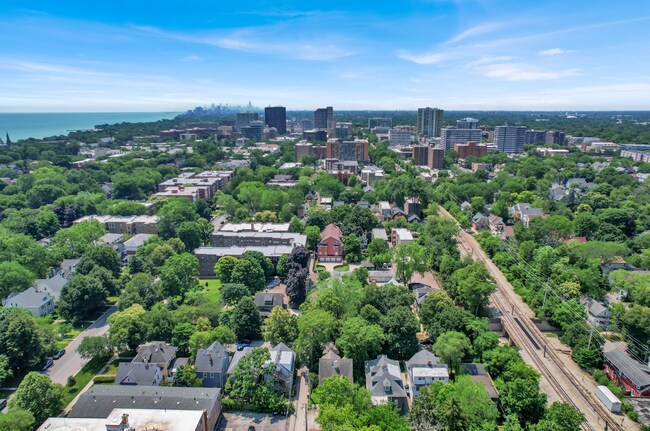 Photo - 819 Gaffield Pl Unidad House