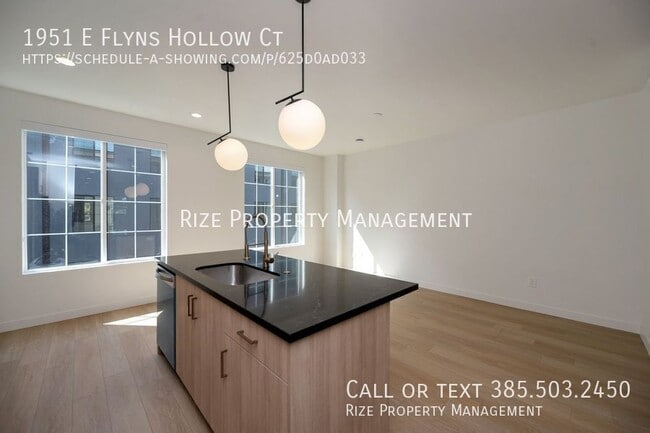 Photo - 1951 Flyns Hollow Ct