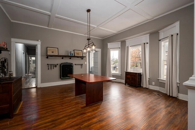 Photo - 1347 Harbert Ave