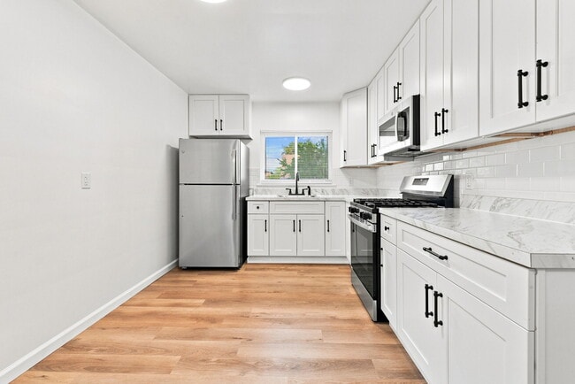 Photo - 22529 Tuscany Ave