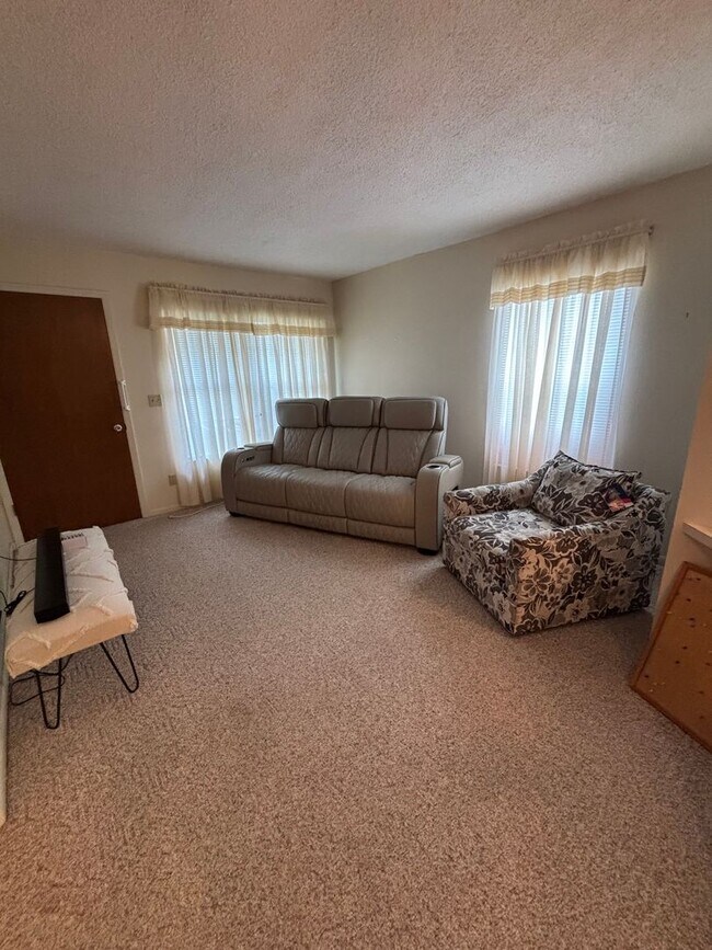 Photo - FURNISHED SUMMER RENTAL Apartment