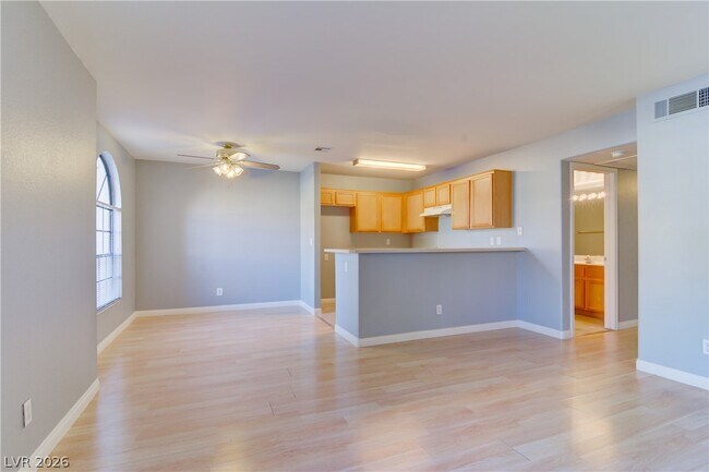 2974 Juniper Hills Blvd Unit 101