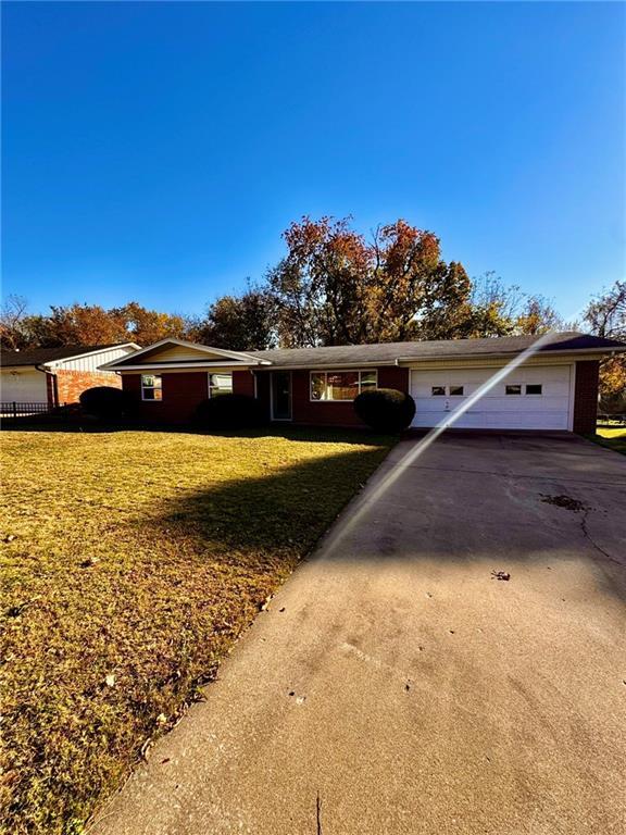 Photo - 209 Sanders Ave