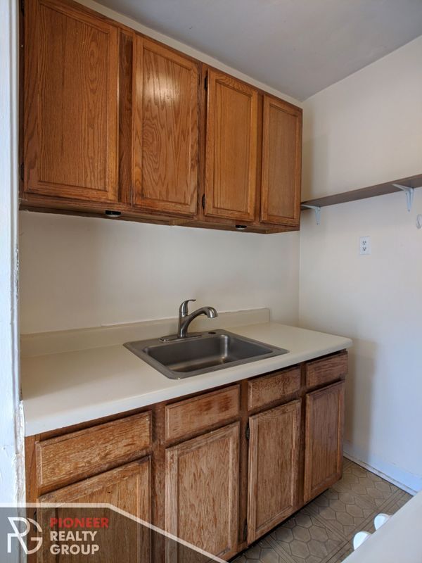 Photo - 516 W Cornelia Ave Unit 207